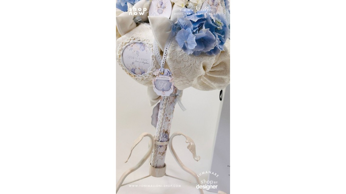 Lumânare de Botez Blue Hydrangea Hortensii Bleu Naturale și Bujori Albi 1